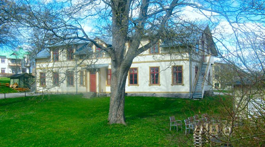 Ronneby Brunnspark Vandrarhem Och B&B Exterior foto